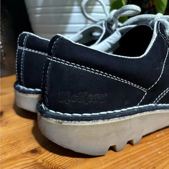 Kickers- Womens Navy Derbies