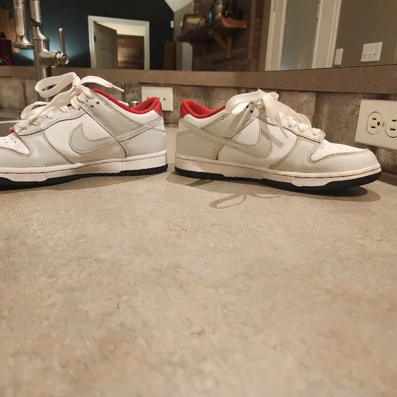 Kids White and Red Sneakers Nike Dunk Low GS &quot;Year of the Dragon&quot; edition. 7Y