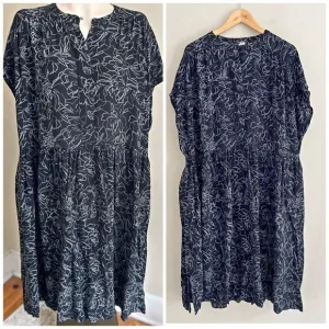 Kin black floral minimalist oversized flowy mod abstract sustainable dress