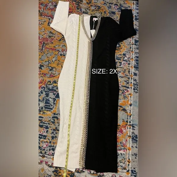 Knitted Color-block Maxi Dress with Gold Chain