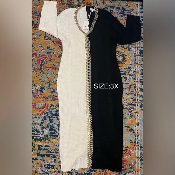 Knitted Color-block Maxi Dress with Gold Chain
