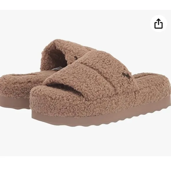 Koolaburra by UGG Women's Peachee Slipper NWOT