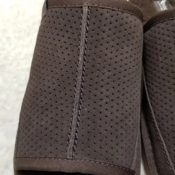 KOOLABURRA by UGG Dawsen Men's Slippers in Chocolate Brown