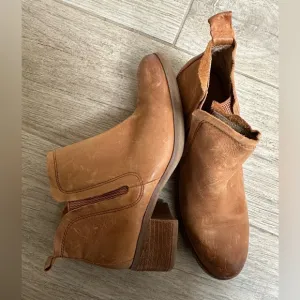 Kork Ease Leather Ankle Boots