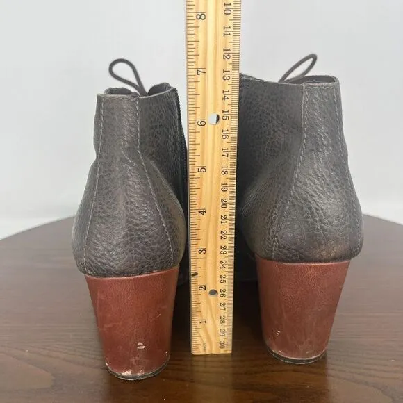 Korks by Kork-Ease Roana Bootie Women's  US 9M Charcoal Gray Leather Ankle Boots