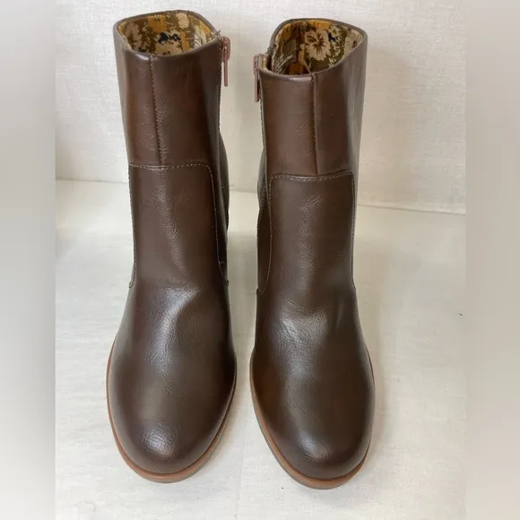 Korks Destiny Block Heel Brown Round Toe‎ Boots Booties 9M,