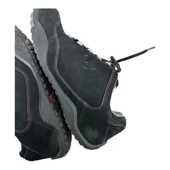 Kuru chicane Women's Black Sneakers size 9.5 wide
