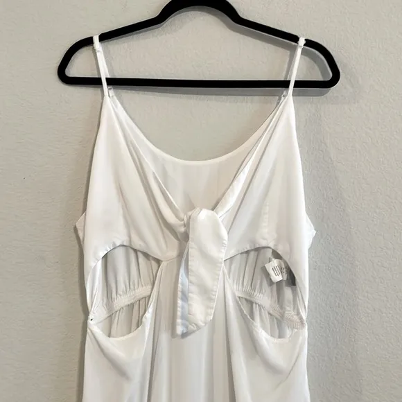 La Blanca Women's Midi Dress XL White Cut Out Tie Front Lightweight Flowy Preppy
