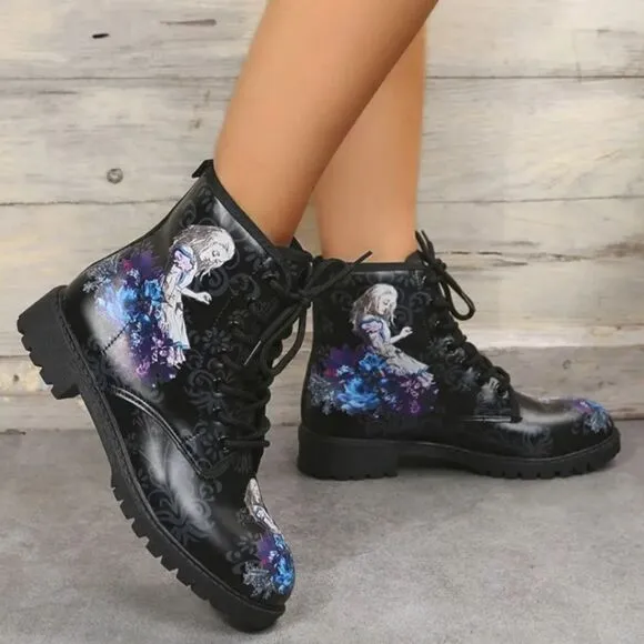 Ladie's retro combat boots 7.5