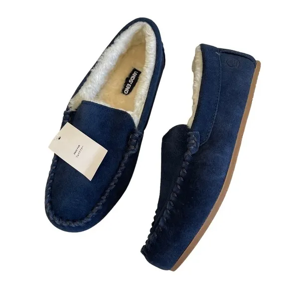 Lands' End Women's Size 6D Wide Blue Suede Moccasin Slippers NWT
