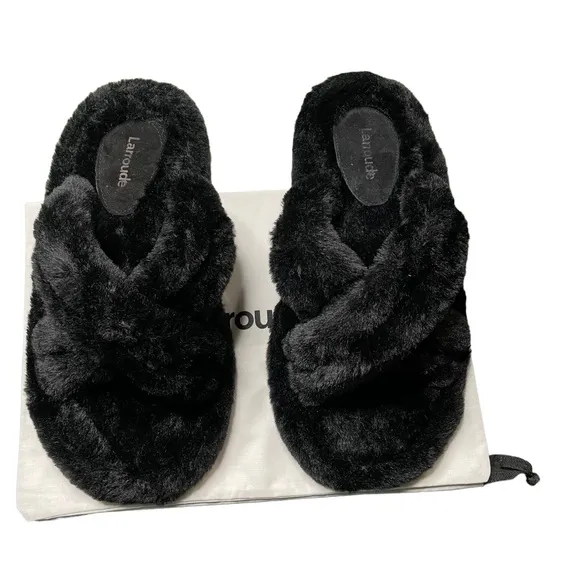 Larroude slippers Size 6 New