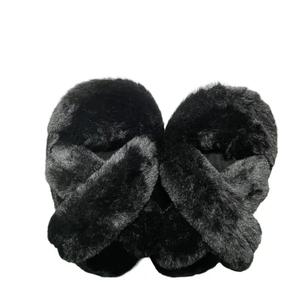 Larroude slippers Size 6 New