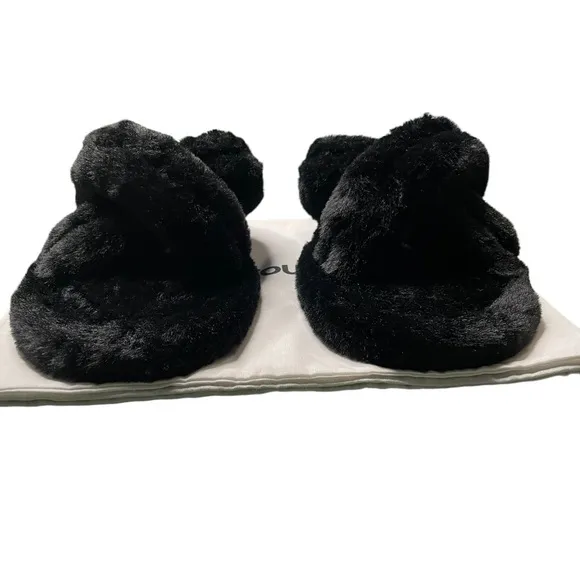 Larroude slippers Size 6 New
