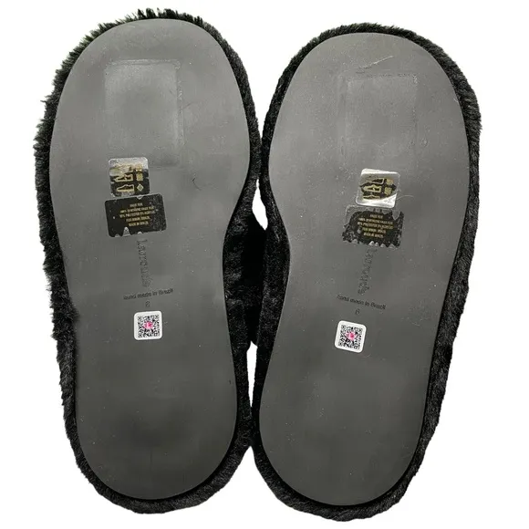 Larroude slippers Size 6 New