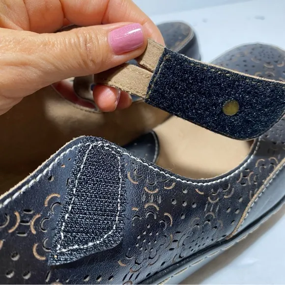 L'Artiste by Spring Step Mamata Black and Tan Mary Jane Shoes Size EU 40 US 9