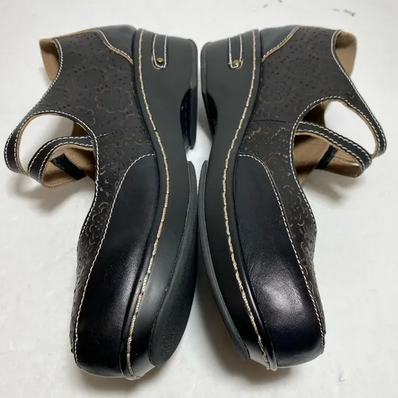 L'Artiste by Spring Step Mamata Black and Tan Mary Jane Shoes Size EU 40 US 9