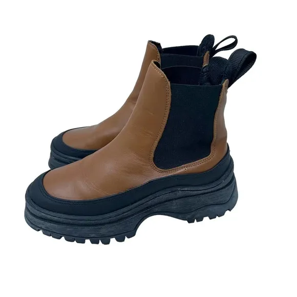 LAST Trail Chelsea Boots Leather/Rubber Foxing Tan Platform Size 36 US 5.5
