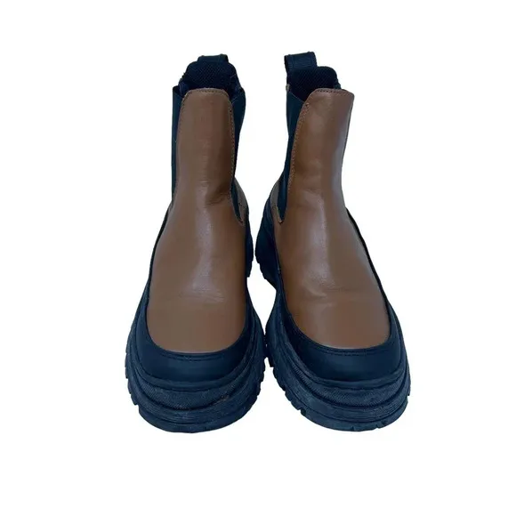 LAST Trail Chelsea Boots Leather/Rubber Foxing Tan Platform Size 36 US 5.5