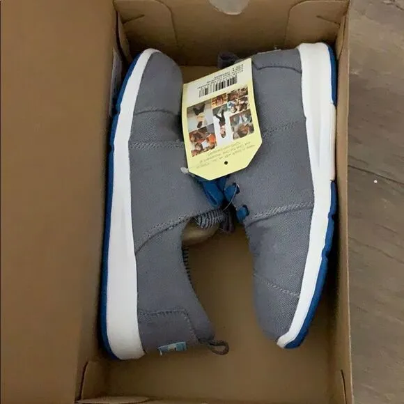 🎉Last Price 🎉Boy Toms sneaker 👟