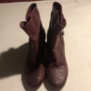 Laurence Dacade Paris Brown Italian Leather Boots Womens size 6.5