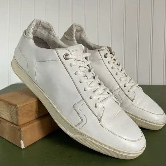 Lavati *Italy* Low-Top Sneakers/Casual Shoes in White Leather