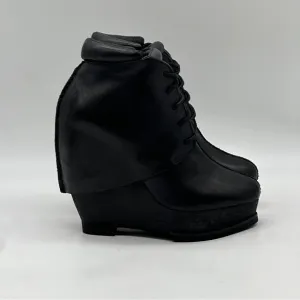 Leon Max Axis Grunge Ankle Boots. Size 7