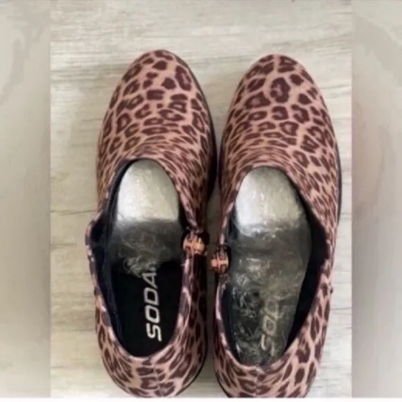 Leopard Print Ankle Boots Size 6