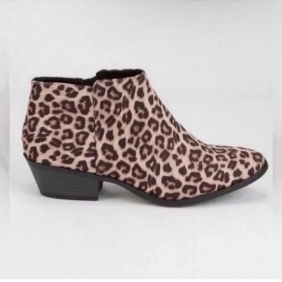 Leopard Print Ankle Boots Size 6