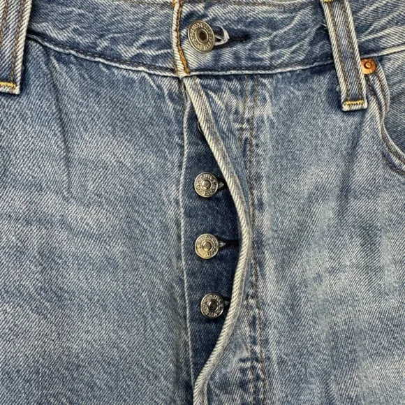 Levi's PREMIUM &quot;RIBCAGE‎ STRAIGHT&quot; Ankle Button Fly BIG E Light Blue Jeans 32x27