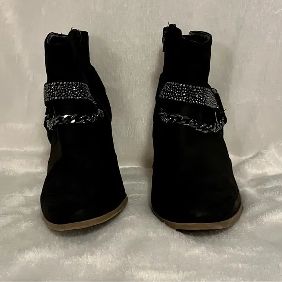 Like New Jennifer Lopez Heeled Boots Size 10M