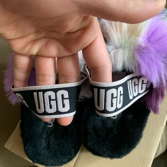 Like New UGG FLUFF OH YEAH TIE DYE SLIDE MOCCASIN SANDALS US 6 / EU 37 / UK 4