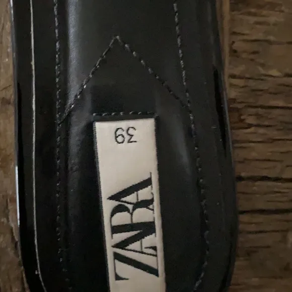 Limited Edition Zara Pearl Slide Slippers