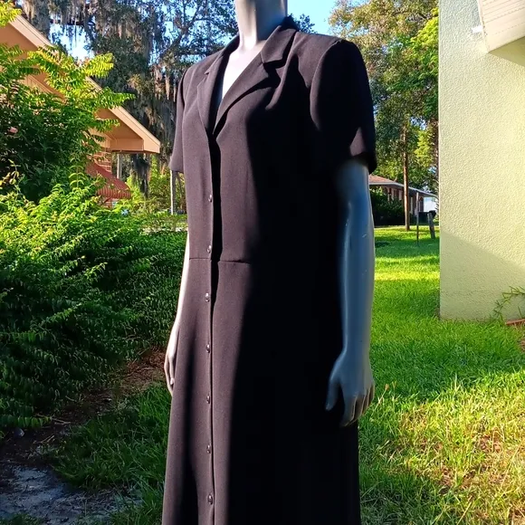 LIZ CLAIBORNE DRESSES LADIES VINTAGE (8) BUTTON CLOSURE LUXURY MAXI DRESS