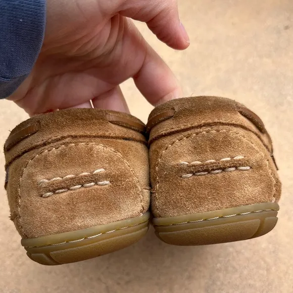 L.L. Bean Kids Wicked Good Mocs Slippers Hard Bottom Lamb’s Fur Sz 4 Girl Boy