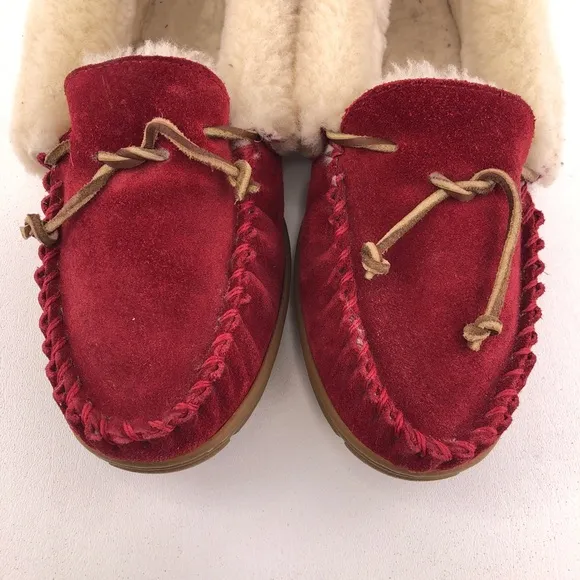 L.L. Bean Wicked Good Red Leather Winter Moccasin Slippers 9M