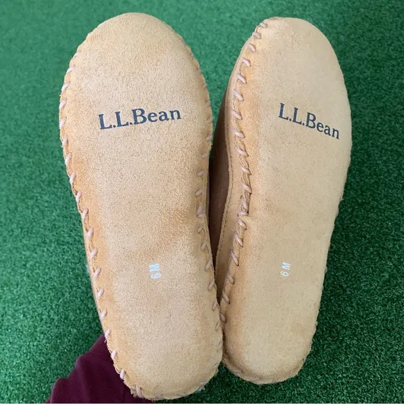 L.L. Bean Women's Brown suede shearling lamb fur Wicked Good Slippers size 6M