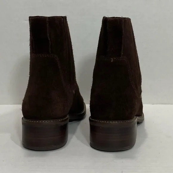 L.L.Bean || Brown Suede Women's Ankle Boots Size 6