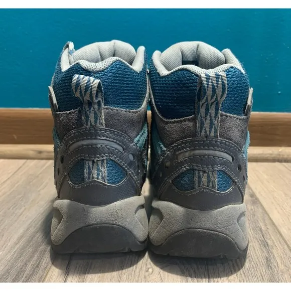 L.L.Bean Model Hikers Tek 2.5 Kid's 4 Trail Waterproof Blue/Grey Athletic Boots