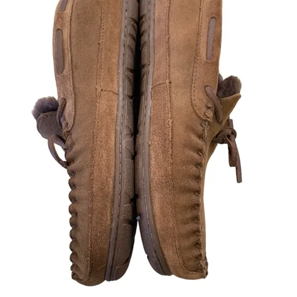 L.L.Bean wicked good fur lined slippers