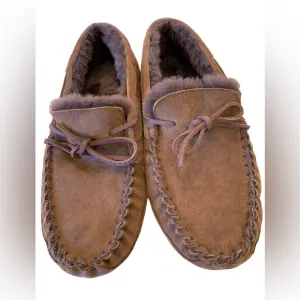 L.L.Bean wicked good fur lined slippers