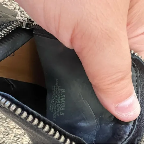 Lucky Brand Women’s Black Textured Basel Leather‎ Zip Booties Boots Size 8.5