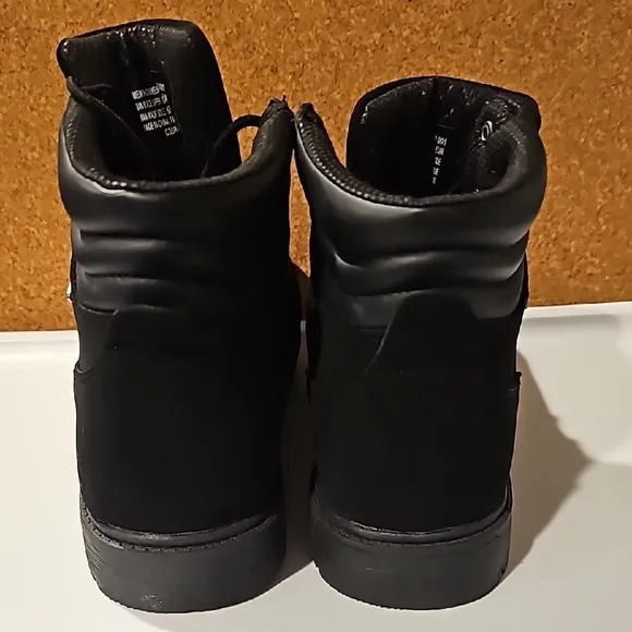 LUGZ Boots