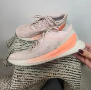 Lululemon Blissfeel Running Shoes Womens Pink Orange Size 7.5