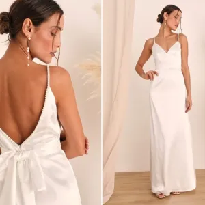 LULU's Bridal Modern Sexy Chic Minimalist Satin Mermaid Trumpet Maxi Gown NWOT