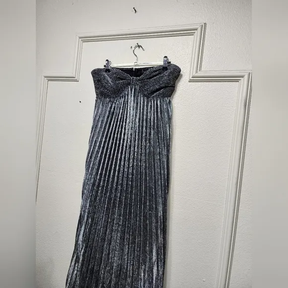 Lulus Glittering Luxury Silver Lurex Pleated Strapless Maxi Dress M Wedding Prom