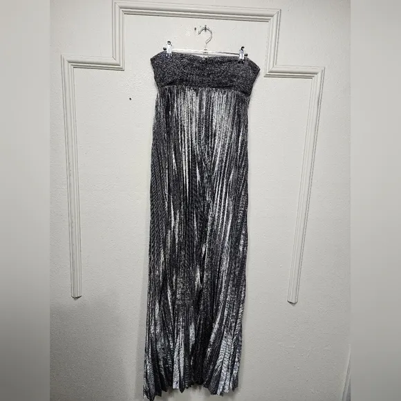 Lulus Glittering Luxury Silver Lurex Pleated Strapless Maxi Dress M Wedding Prom