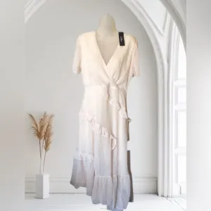 Lulu’s NWT Cream long dress SZ L fairy beach wedding Quiet luxury rich girl NEW