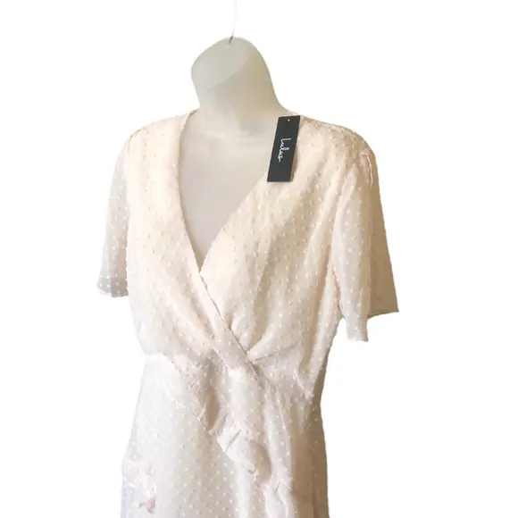 Lulu’s NWT Cream long dress SZ L fairy beach wedding Quiet luxury rich girl NEW