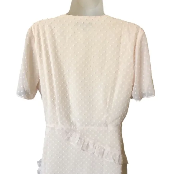 Lulu’s NWT Cream long dress SZ L fairy beach wedding Quiet luxury rich girl NEW