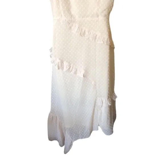 Lulu’s NWT Cream long dress SZ L fairy beach wedding Quiet luxury rich girl NEW